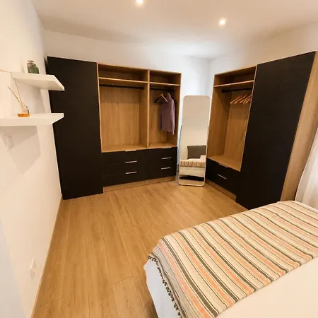 דירה T2 Climatise Avec Parking Prive & Terrasse Canet-plage *
